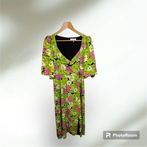 WAYF Midi Dress Women’s Green Pink Floral Side Slit V Neck Medium Polyester Boho